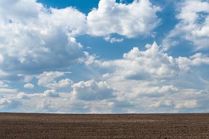 when the sky is cloudy, there are lots of clouds