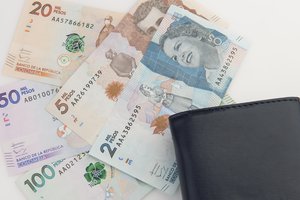 el peso colombiano