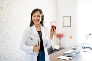 el nutricionista, la nutricionista