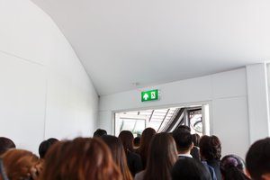 evacuar