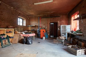 what's in a basement