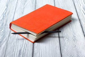 cierra tu libro