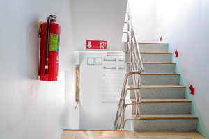 la escalera de incendios
