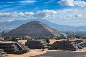 la pirámide