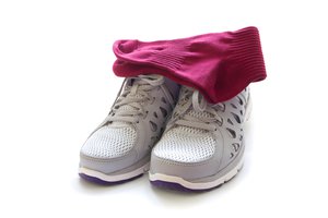 los calcetines y zapatos