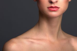 el cuello