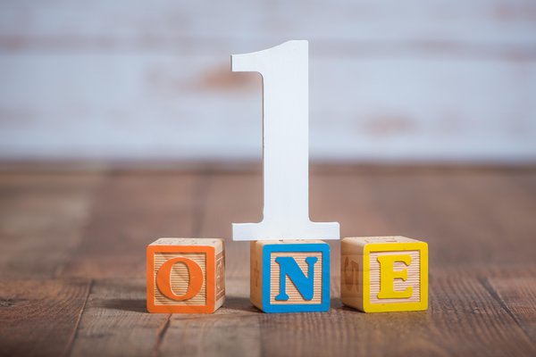 One Full Form One in Spanish | English to Spanish Translation - SpanishDictionary.com