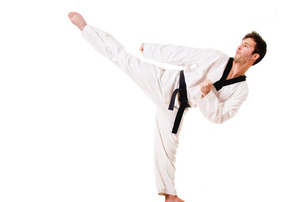 Kick in Spanish English to Spanish