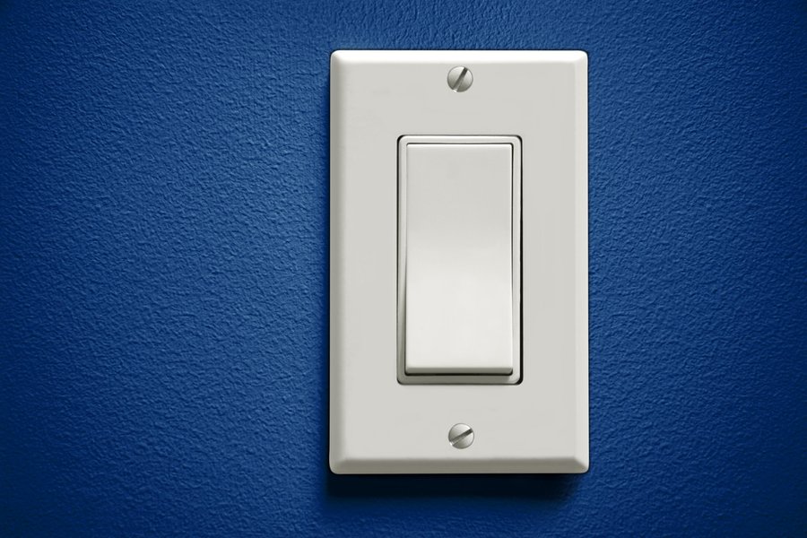 Light switch in Spanish English to Spanish Translation