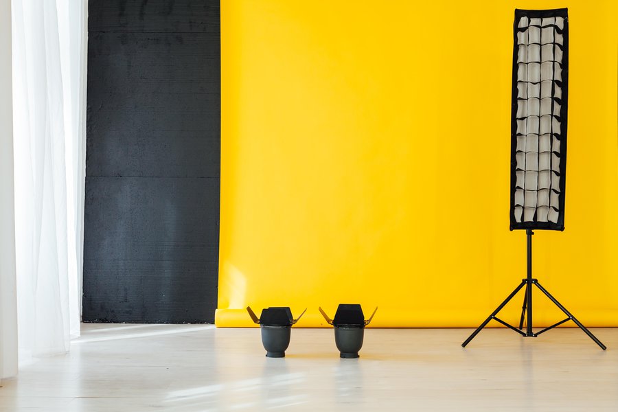 Background in Spanish English to Spanish Translation