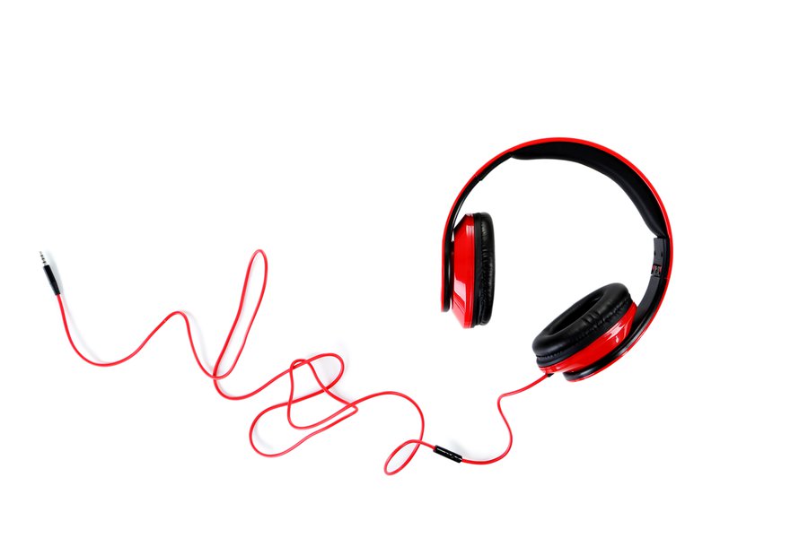 Headphones in Spanish English to Spanish Translation