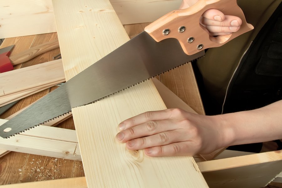 Saw in Spanish English to Spanish Translation