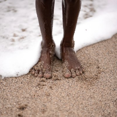 barefoot