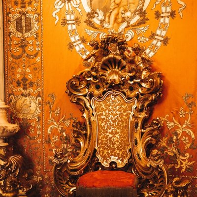 throne