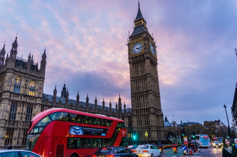 Big Ben, Red Bus