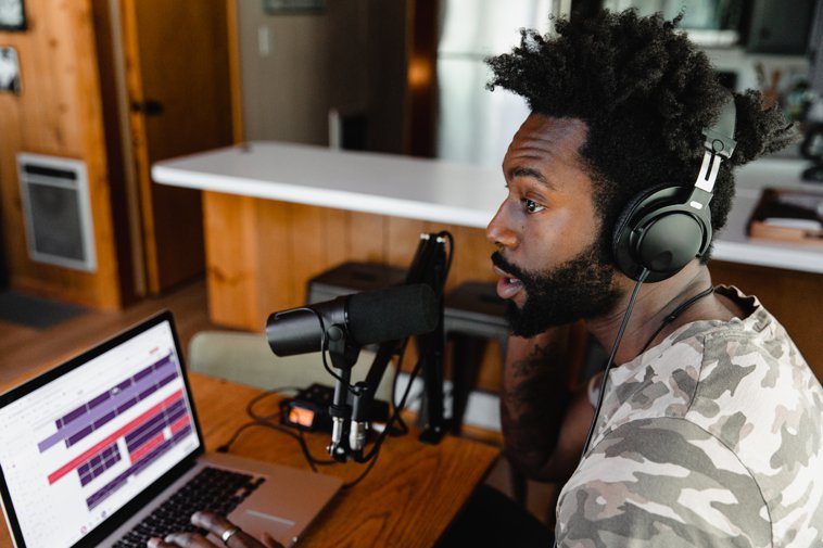 Content Creator 2