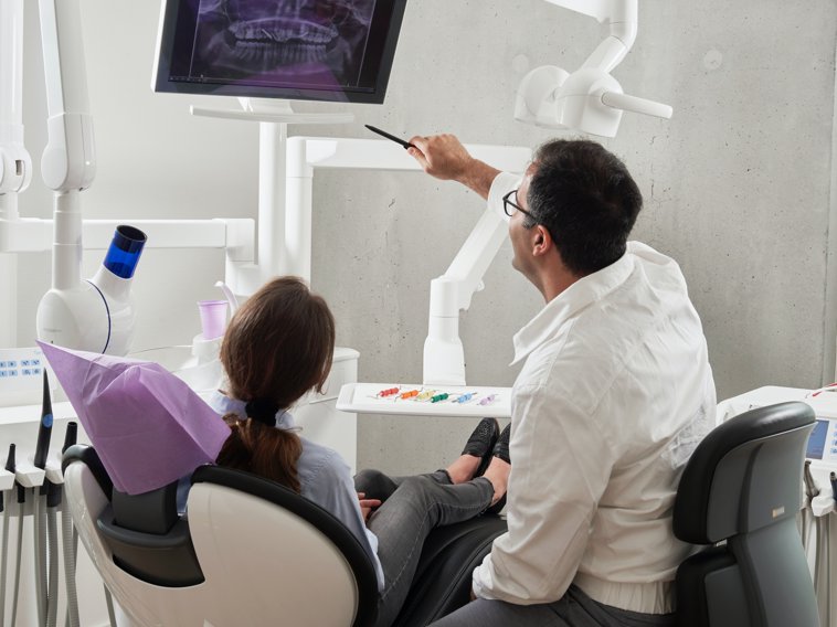 Dentist 1
