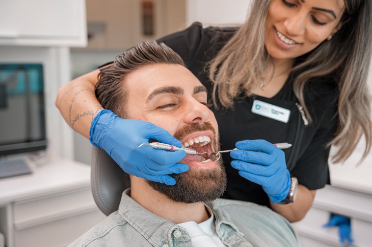 Dentist 2